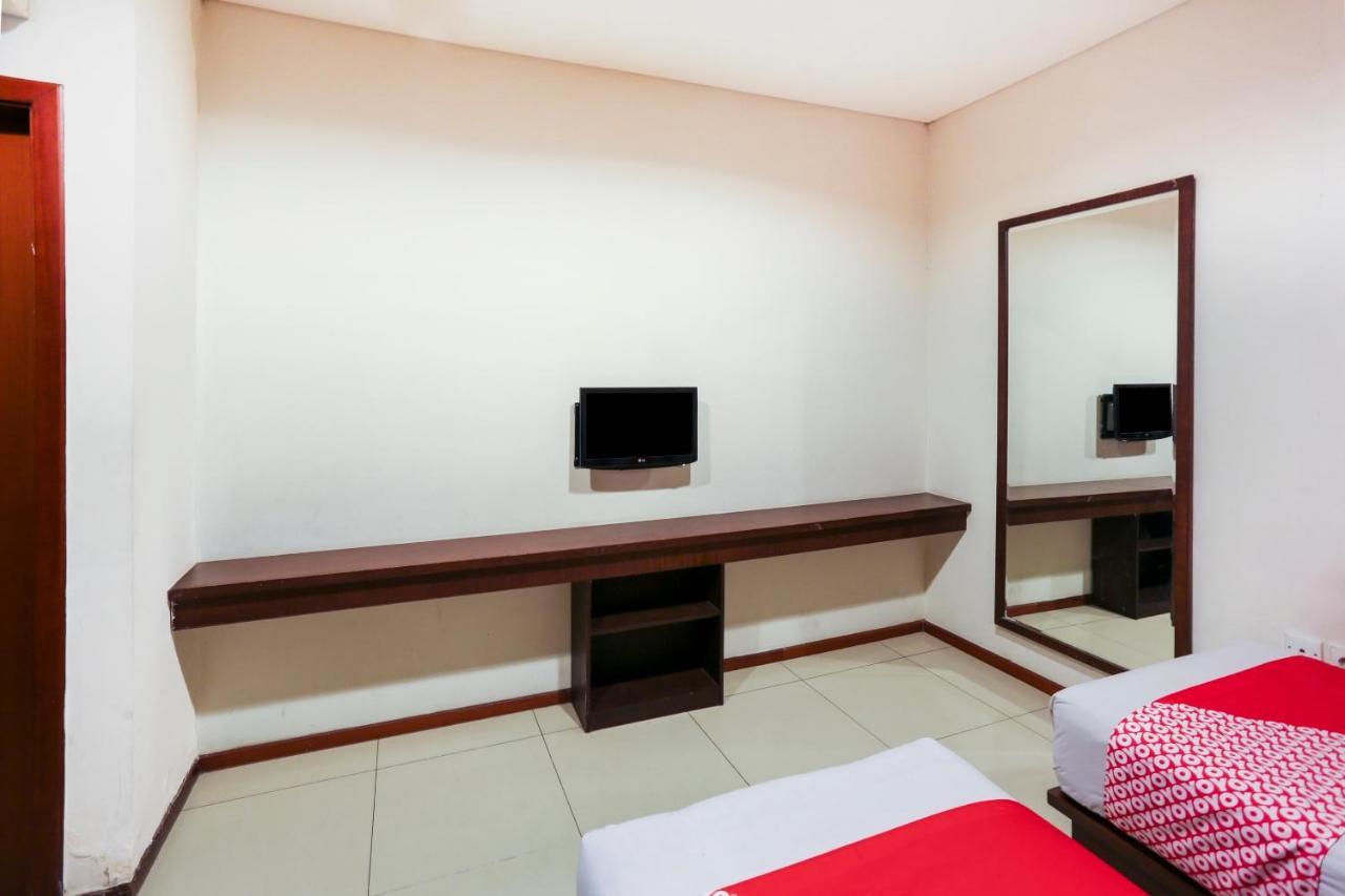 Capital O 1748 Thamrin Condotel Jakarta Exterior photo