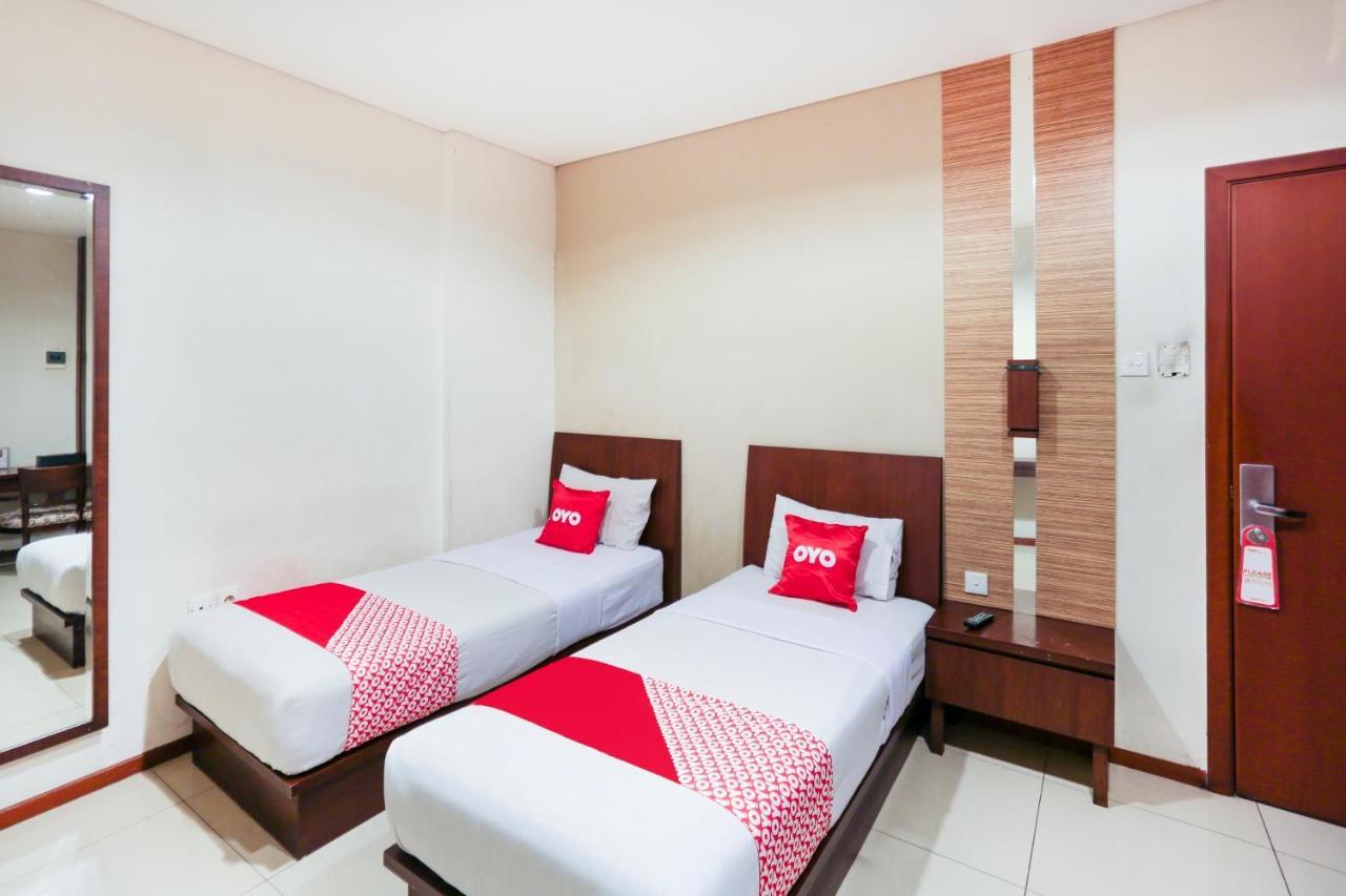 Capital O 1748 Thamrin Condotel Jakarta Exterior photo