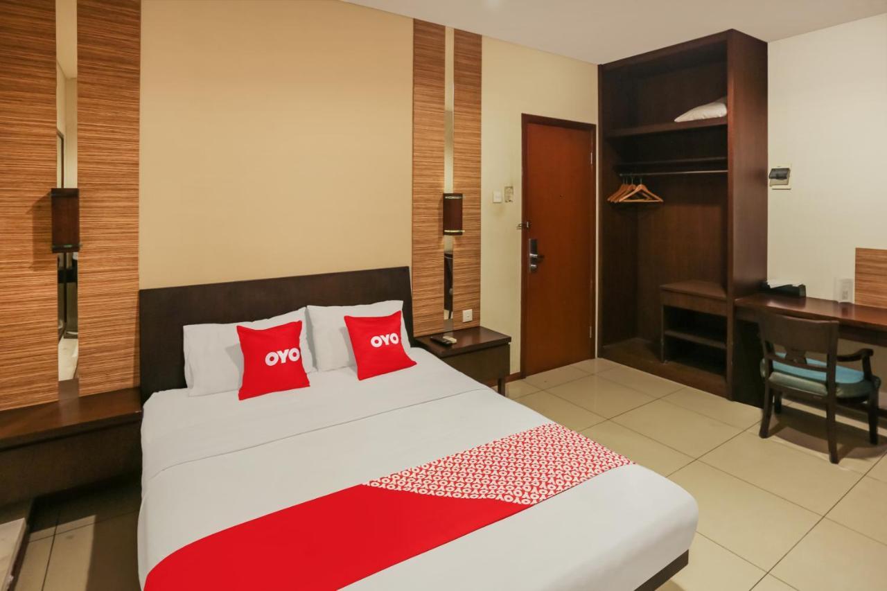 Capital O 1748 Thamrin Condotel Jakarta Exterior photo