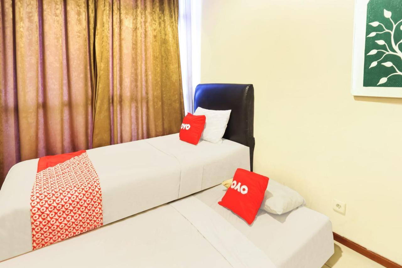 Capital O 1748 Thamrin Condotel Jakarta Exterior photo